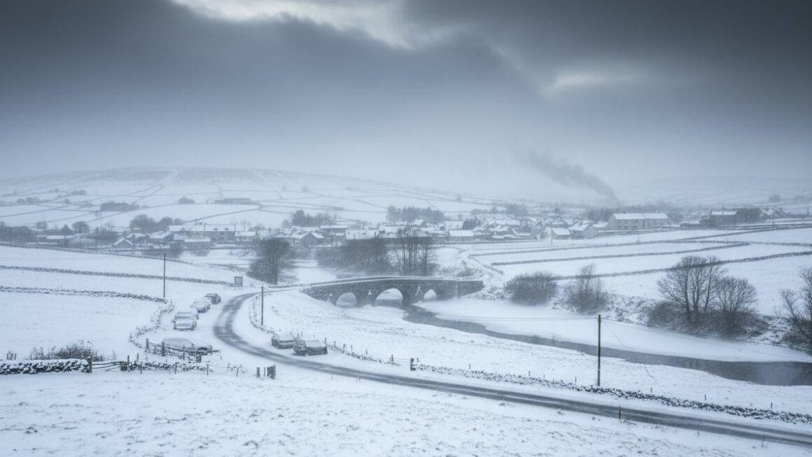 അയർലൻഡ് ‘Snowbomb’ ചുഴലിക്കാറ്റിനും, അതിശൈത്യം നിറഞ്ഞ ആർട്ടിക് തണുപ്പിലേക്കും,