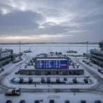 ഡബ്ലിൻ വിമാനത്താവളം സ്തംഭിച്ചു: മധ്യശൈത്യകാലത്തിലെ കടുത്ത അരാജകത്വത്തിനിടെ 211 വിമാനങ്ങൾ വൈകി, മൂന്നെണ്ണം റദ്ദാക്കി.