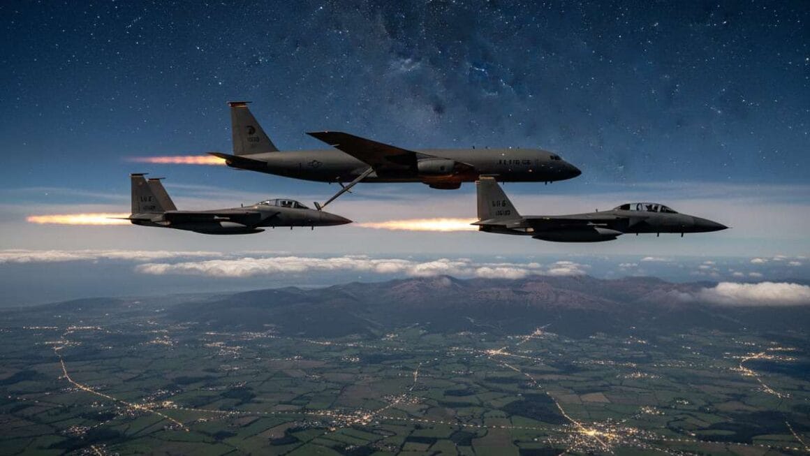 യുദ്ധവിമാനങ്ങൾ ഐറിഷ് ആകാശത്തു് പരിഭ്രാന്തി പരത്തി: അയർലൻഡിന് മുകളിലെ നിഗൂഢമായ ശബ്ദം